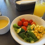 あさくま - サラダ＆コーンポタージュ＆オレンジジュース