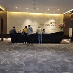 Royal Orchid Lounge - 