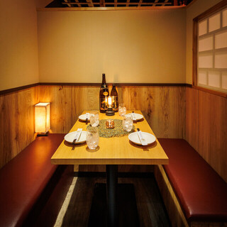 [Private rooms available] Guide 2 people to groups to a modern Japanese space♪