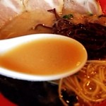 大学ラーメン - コク旨いスープ。