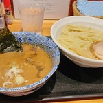 金狼 - つけ麺＋中盛券