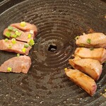 豚熟 - 熟成上タン　1,550円