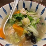 Kou baien - 五目塩ラーメン。