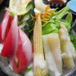 東苑 - 野菜サラダ