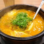 カルビ丼とスン豆腐専門店 韓丼 - ハラミ丼小 ホルモンスン豆腐セット1140円