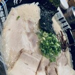 博多一双 祇園店 - チャーシューメン