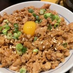 Torishige - そぼろ丼（小）800円