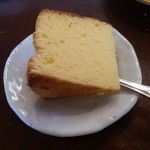 やまなみ珈琲店 - パスタランチのデザートのシフォンケーキ