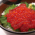 丼丸 - 絶品イクラ丼1040円