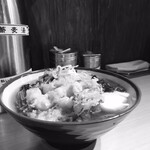 そばの神田東一屋 - #アー写っぽく撮るとこうなる。