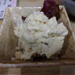 とん八 - ポテトサラダ(ハーフ) 280円(税込)(2023年9月12日撮影)
