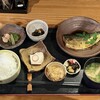 Washoku Yossan - 煮魚定食（煮鯖）コーヒー付 950円+税（税込1045円）