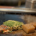 ともえ - 「豚玉」「こんにゃく」ここだけヘルシー(^O^)❒’’