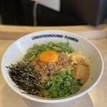 アンダーグラウンド ラーメン 頑者 - 