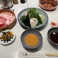 しゃぶしゃぶ 山笑ふ 銀座店 - 