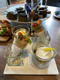 Kyukaruizawa KIKYO Curio Collection by Hilton