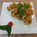 ベトナム料理専門店 フォーゴン - 鶏肉のヌクマム唐揚げ（935円）