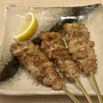 炭火焼鳥 しげ - うなじの塩