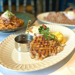 【ランチ】優雅な空間でボリューム満点のブランチを