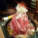 炭火焼肉・にくなべ屋 神戸びいどろ - 肉鍋（白）