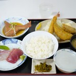 Uoichiba Shokudou - 大漁定食2200