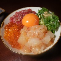 焼肉 にくだらけ - 究極の卵かけごはん