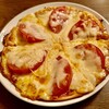 アッシャゴ - 料理写真:アンチョビとトマトのピザ（1000円）