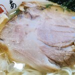 地鶏ラーメン ありがとう - 柔らかいチャーシューも美味しかった