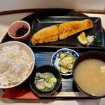 Sake Dokoro Haduki - 焼魚定食 しゃけ（1000円）