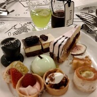 ロビーラウンジ 「マーブルラウンジ」 ヒルトン東京 - 