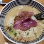 日本橋海鮮丼 つじ半 - ぜいたく丼　竹　出しかけ