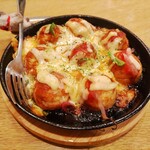 てんこち酒場 - たこ焼ピザ