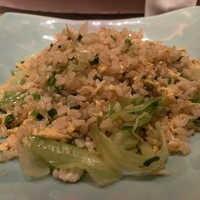 赤坂璃宮 赤坂本店 - 蟹肉とレタス炒飯