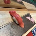秀寿司 - 中トロ。キレイ、、トロトロ