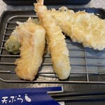 天ぷら倶楽部 - ピーマン、いか、えび、白身魚
