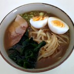 ホクレンショップ - 料理写真:『味の大王』元祖カレーラーメン：具材は全て別途調達