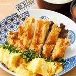 鳥と卵の専門店 鳥玉 - ごろごろたまごたっぷり黄金タルタルチキン南蛮定食セット