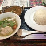 ゴダワリアジアンレストラン＆バー - カレーとミニフォー