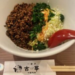 Ipeizukikka - 挽肉と韮のピリ辛和え麺1,000円♪
