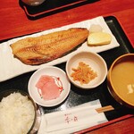 Shunkashuutou Toki No Niwa - 焼魚定食