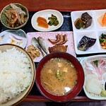 おてび - おてび定食1,300円税込