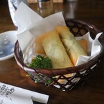 手打ち蕎麦しなの屋吉べぇ - ◉春巻（チーズ、豚肉野菜）／480円税込