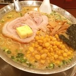 屯ちん - コーンバター味噌ラーメン。札幌ラーメン風にしてみた。うまい。