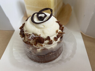 Okashiya Ashita - 巧克力香蕉／350日元（含税）