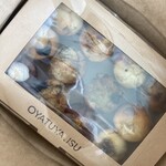 オヤツヤ イス - 