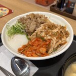 松屋 - 料理写真:鶏肉コンボ牛めし
