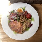 パスタサラダ専門店 VEGE SPA - スモークサーモンのベジスパ