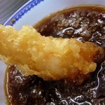 天麩羅処ひらお - えびです。揚げたてのえびは最高に美味しいですよね。