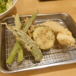 Teｎpura miyanoshita - 野菜お任せ5天盛り　400円