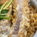 生蕎麦 山中屋 - かつ丼 冷やしたぬきそばセット
            かつがめちゃくちゃ柔らかです♪